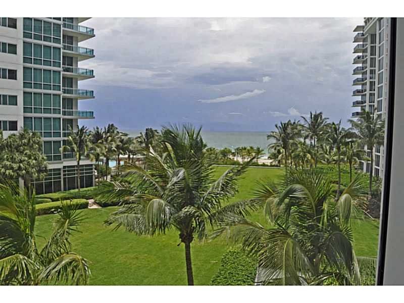 10275  COLLINS AV 533 Bal Harbour 33154
