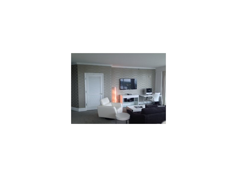 4401  COLLINS AV 915 Miami Beach 33140
