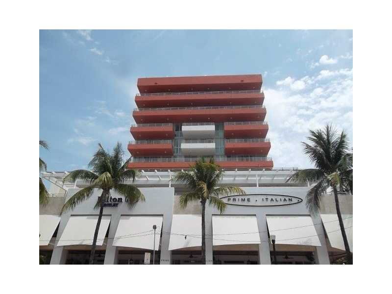 101  OCEAN DR 915A Miami Beach 33139
