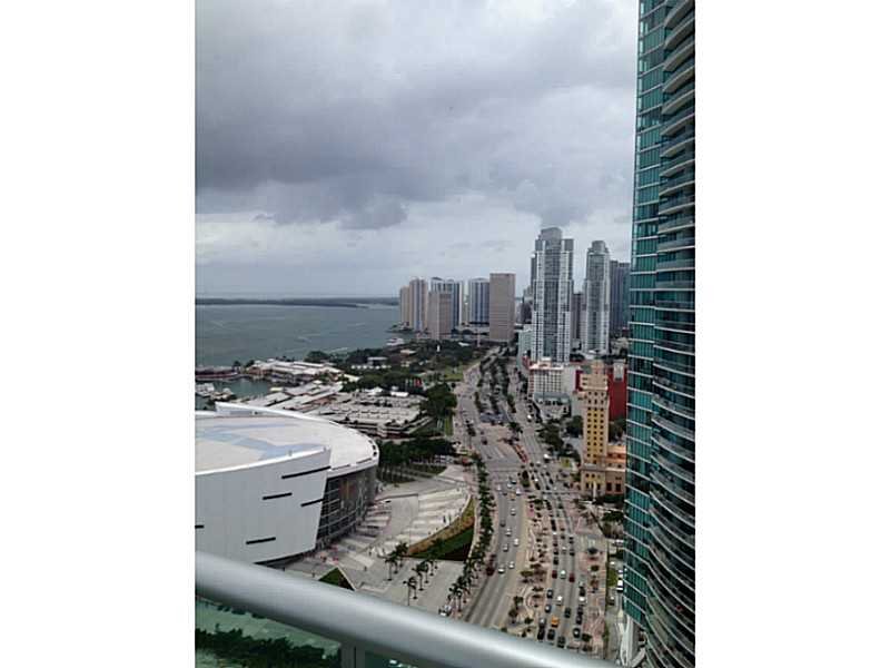 900  BISCAYNE BL 3804 Miami 33132

