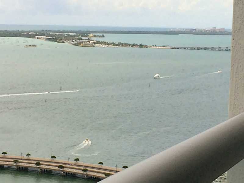 485  BRICKELL AV 3311 Miami 33131
