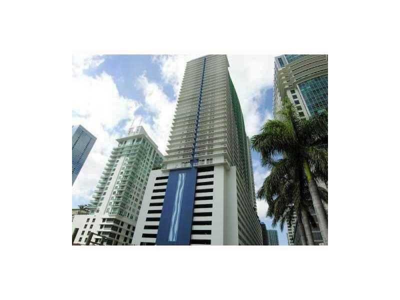 1200  BRICKELL BAY DR 2706 Miami 33131
